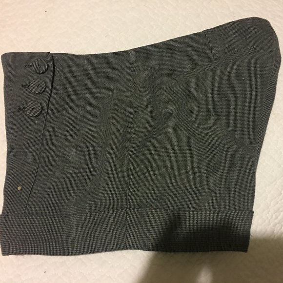 Wool houndstooth shorts - Picture 3 of 4